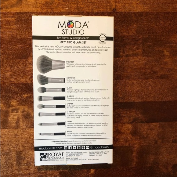 Makeup Bundle - Picture 6 of 8